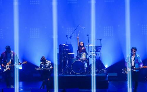 乐队的夏天|乐队的夏天:看不起选秀歌手,混过地下的乐队到底有什么优越感