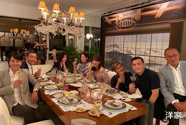 |刘嘉玲“第一”套豪宅！装修贵气却闲置不住，只用来开派对太奢华