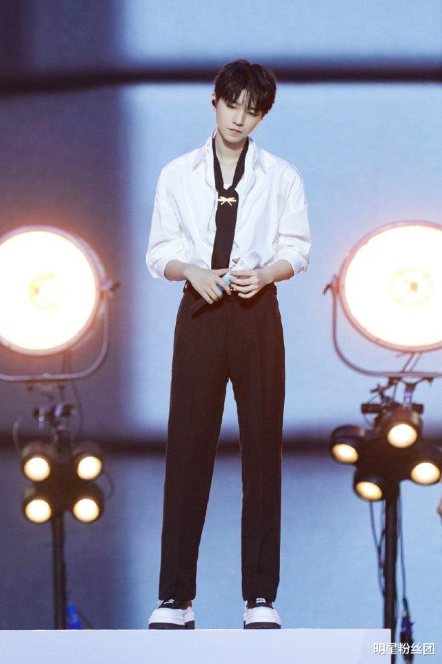 #王俊凯#王俊凯发长文告别乐队，真的是很暖心的男孩子，江湖再见未来可期