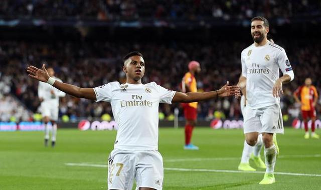 罗德里戈|罗德里戈为什么在皇马站住了脚跟，因为他有莫德里奇这个金球爸爸