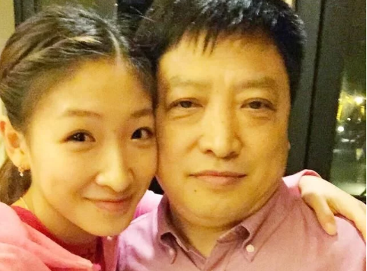 刘诗雯：刘诗雯首谈爸爸，辞职并与妻子两度分居，金牌就是对自己足够狠