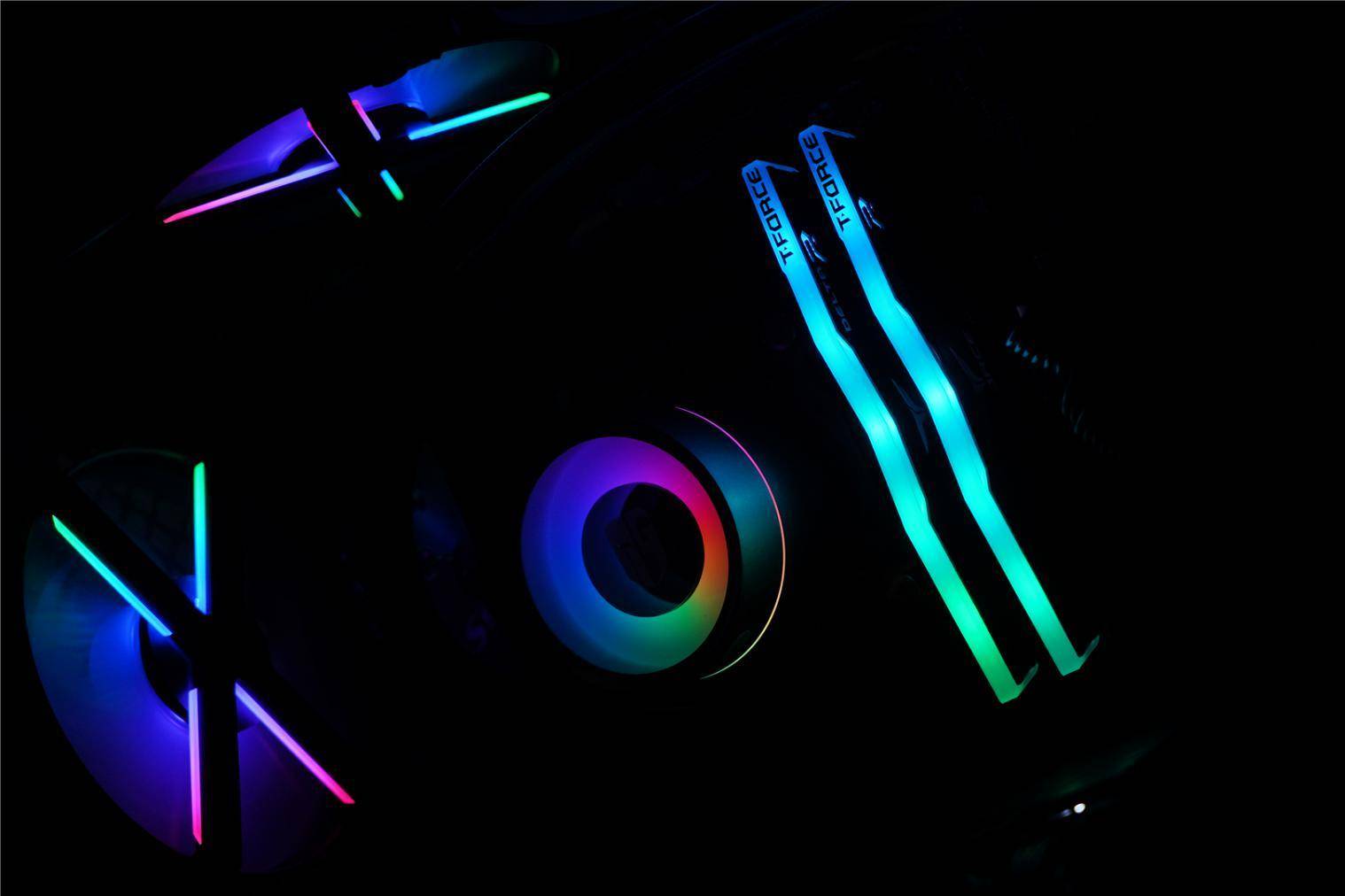 主板|高颜值，高频率，十铨DELTA RGB分享，原来内存价格一直在走低！