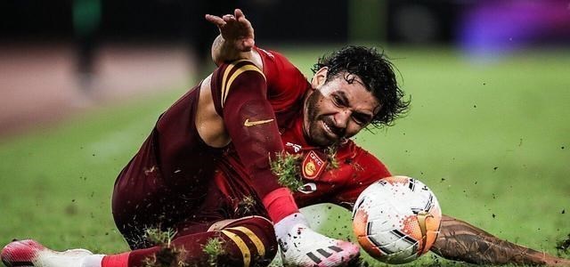 广州恒大|反转！广州恒大归化核心暂不归队，但入选国足或有变化