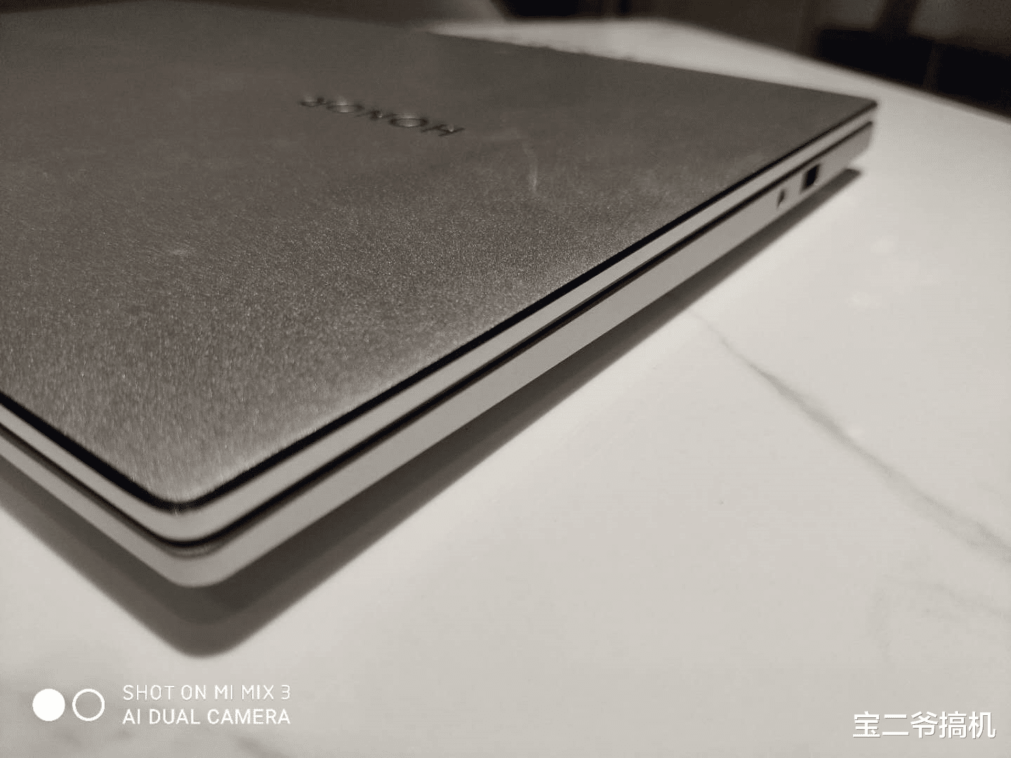 英伟达|荣耀MagicBook 14锐龙版：优质体验的高颜值轻薄本