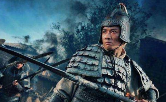 [吕布]三国中第一猛将，吕布在世都打不过他，曹操曾经多次发出邀请
