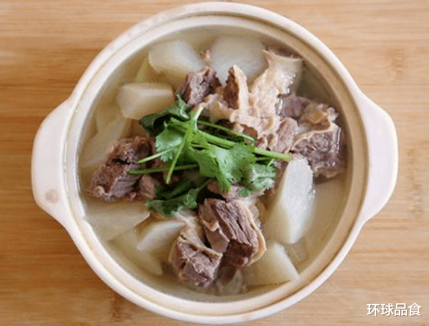 氨基酸|白萝卜和它是绝配，隔三差五吃，营养又美味，秋冬进补要多吃它