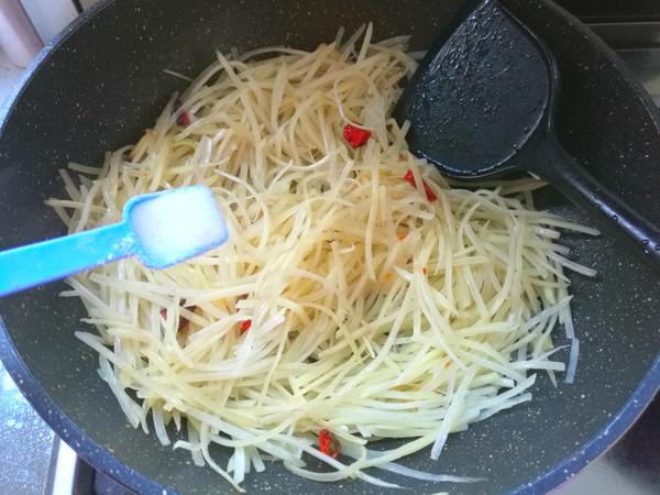 食材|它是“肠胃保护伞”，2块钱1斤，隔三差五吃1次，修护胃黏膜