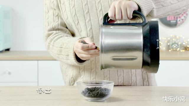 破壁机|寒露不光是节气，也是提醒你该吃这东西了，润肺益胃，养阴防燥！