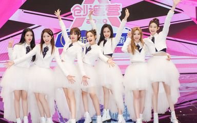 硬糖少女303|硬糖少女录制《明日之子》,陈卓璇助阵廖俊涛,她俩为胡宇桐助力