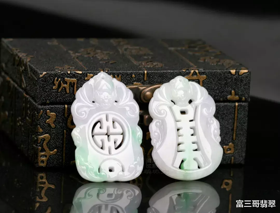 「翡翠」都知道玉器需要盘！翡翠也是玉，翡翠是不是也要盘呢？