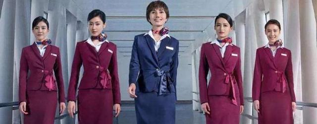 中国机长|她是《中国机长》中“唯一的败笔”,官微宣传都不愿意提到的女演员