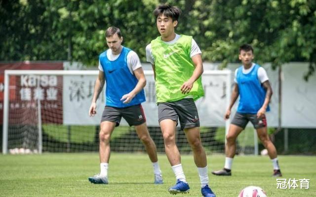 中超：上午9点，曝中超开赛时间基本确定，转会即将开启但有坏消息