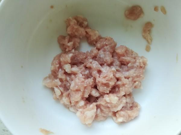 芋头|10月，它是“碱性食物之王”，常吃嘴巴不臭，头发乌黑，牙齿好