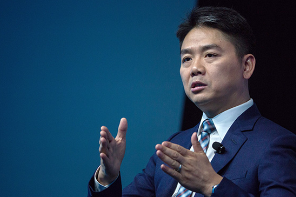 刘强东|中国首富再“易主”，马化腾100亿“惜败”，刘强东“紧追不舍”