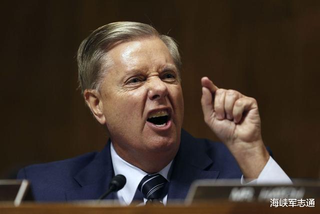 [特朗普]特朗普对华索赔闯祸了，中国终于要出重拳了，专家：必须要打痛他