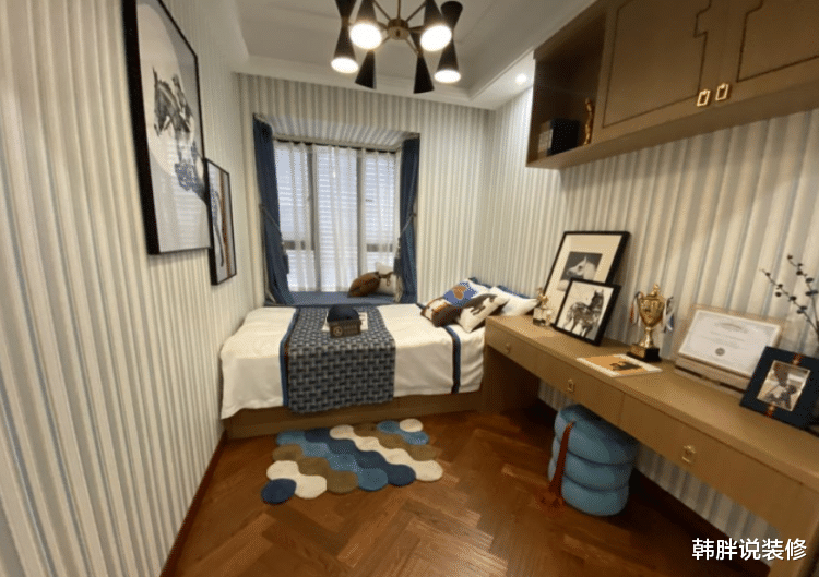 【】137㎡大四房,主卫门口装衣柜秒变衣帽间,满足女人对豪宅幻想