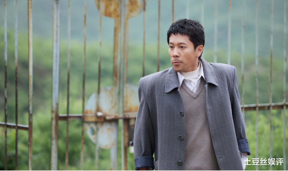 蔡国庆|21次登春晚舞台演出，蔡国庆被富婆追8年结婚，今教儿子成学霸