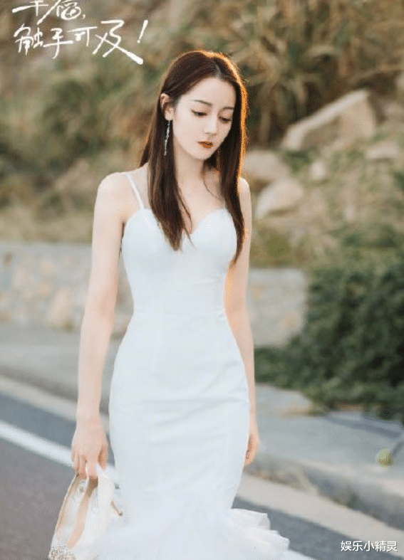 「迪丽热巴」热巴新剧“微信号”仅出现一秒，观众立马搜索，下一秒沸腾了！