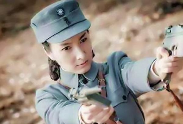 吴昕▲吴昕背着我们演了多少戏？别只知道《亮剑》，图4才是颜值巅峰