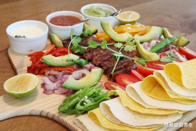 衰老|女人45岁之后,身上3处越“薄”,衰老越慢,更易长寿