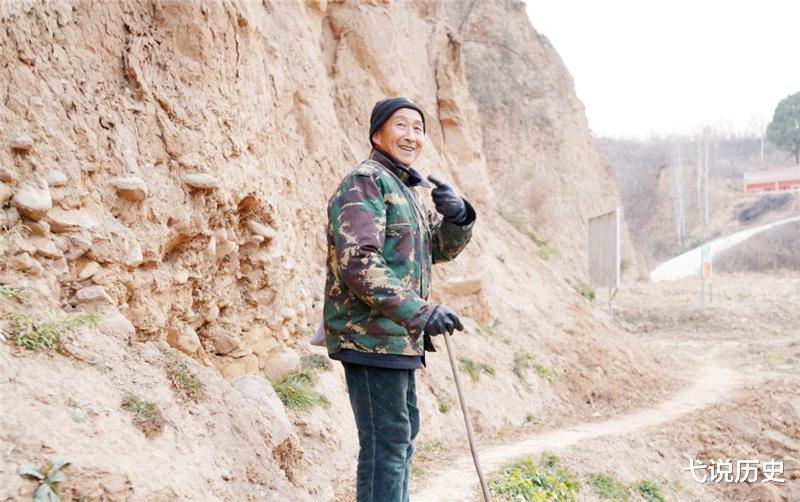 弋说历史|山西老汉意外发现“凤凰”,风雨无阻投喂4年,如今终于等来惊喜