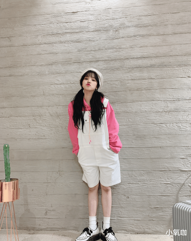 『宋雨琦』有种“整容”叫宋雨琦换发型，看到她卷发拉直的造型后：这谁不心动？