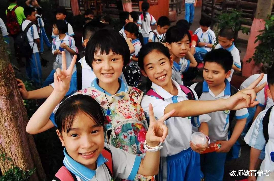 『国家卫健委』国家卫健委最新通知,中小学生迎来好消息,教师却表示很为难?