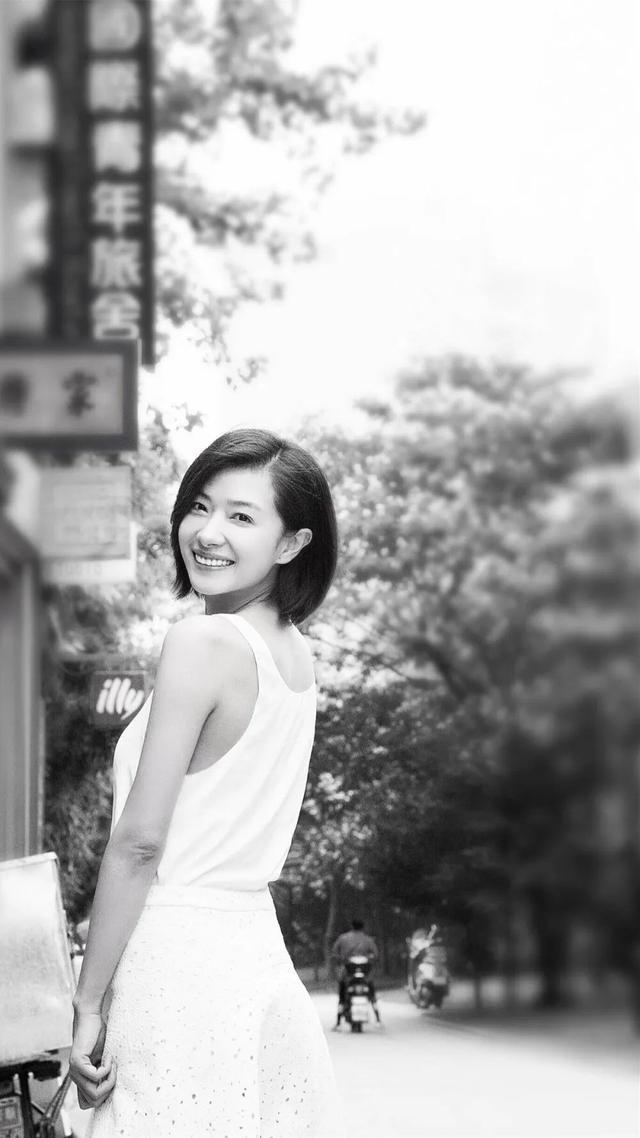 #沈梦辰#看了《乘风破浪》，我发现了沈梦辰混得不如吴昕的原因……