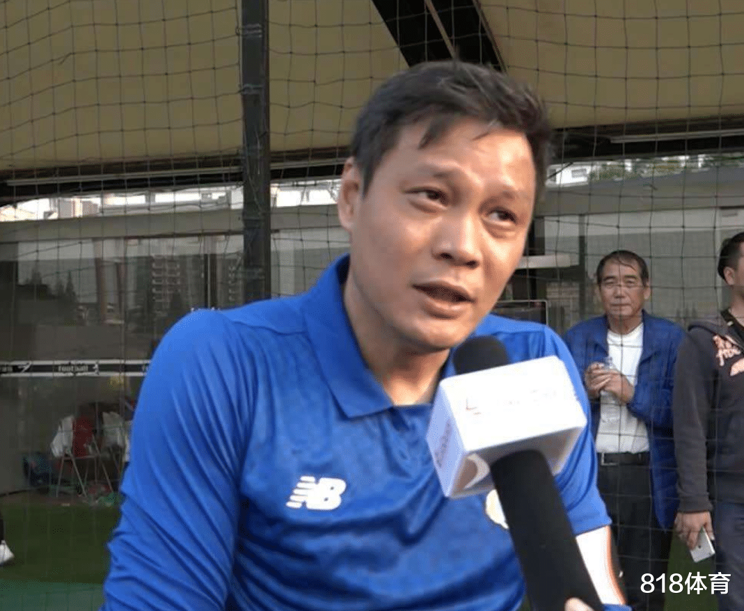 「意甲」尴尬！国足名宿范志毅颠球射车天窗，连射七八脚才进球，观众哄堂大笑