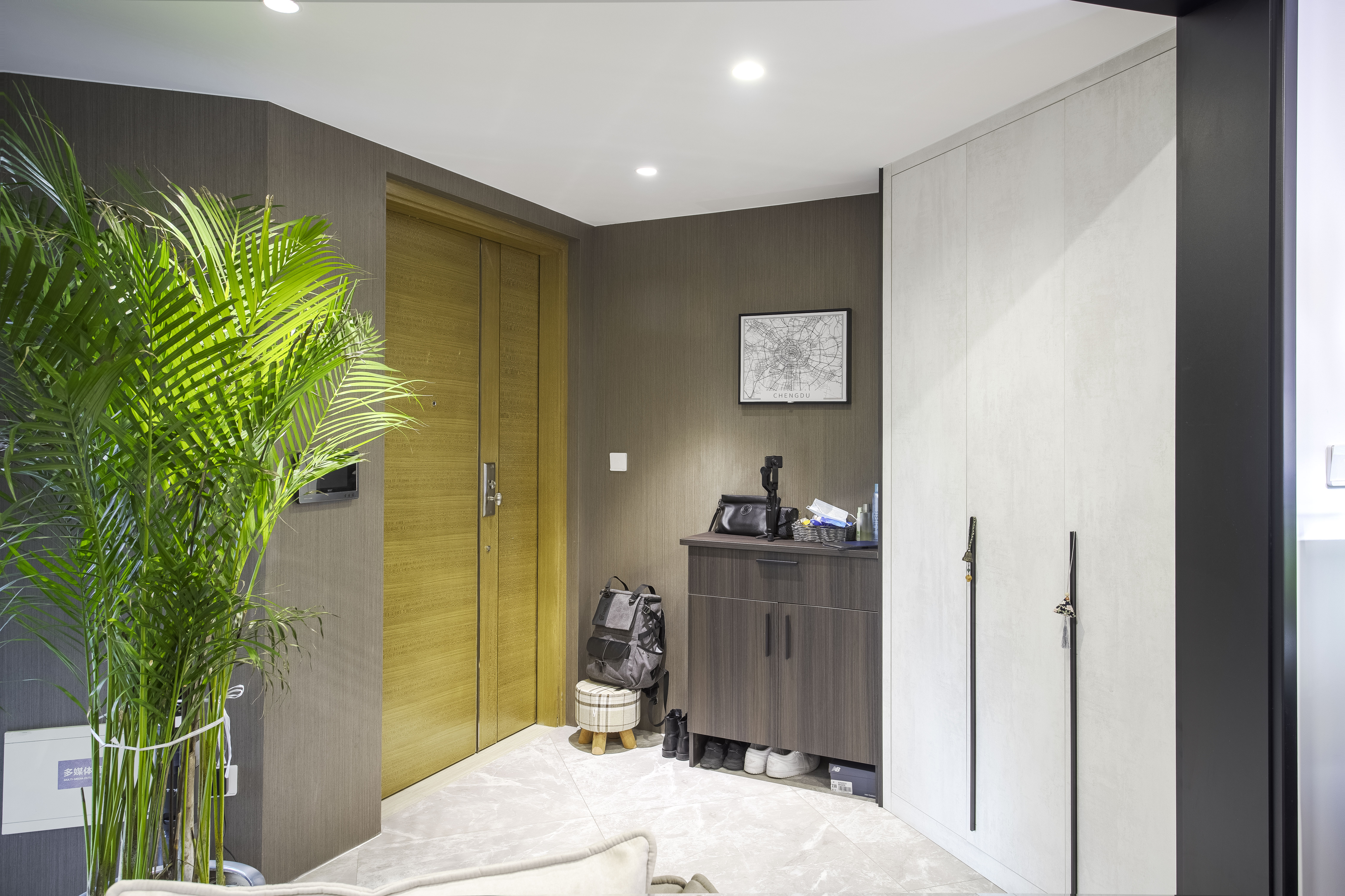 |170平现代简约风，客厅无主灯设计也太棒了叭