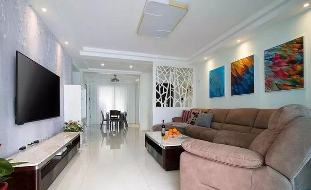 『』120㎡新房老爸亲自装修！进门镂空隔断，想必是中年人的最爱