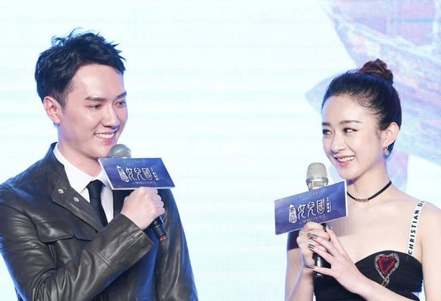 赵丽颖|看完冯绍峰和倪妮合照,再看看他和赵丽颖合照,我好像明白了什么