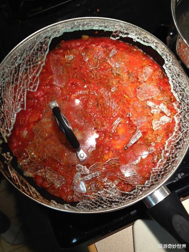 |网友们下厨翻车的悲剧现场！看完我真的不饿了……