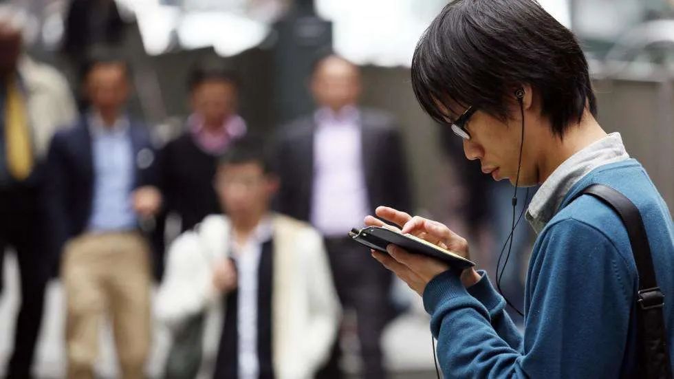 观点 超千万人正在承受极端通勤:打工人的痛,不止“996”!