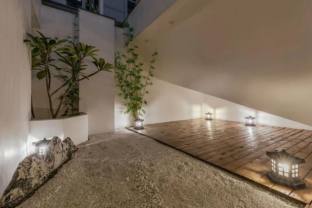 设计师|看了她268㎡的家,才知道自建房原来这么好看,私人庭院太美了