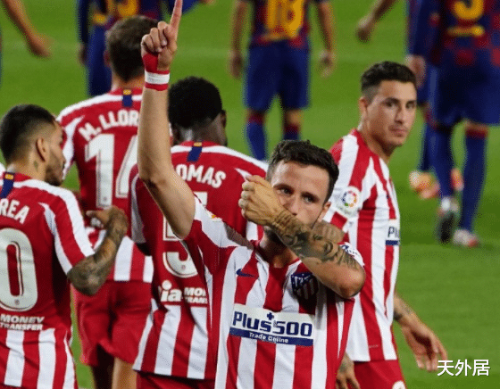 【巴塞罗那】重大误判？巴萨疑遭裁判“绝杀”，但球迷已揪出真正坠落原因