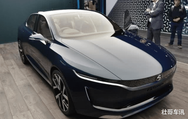 [本田雅阁]这台车若18万引进，可以放弃雅阁凯美瑞，无框门+4L油，太值了