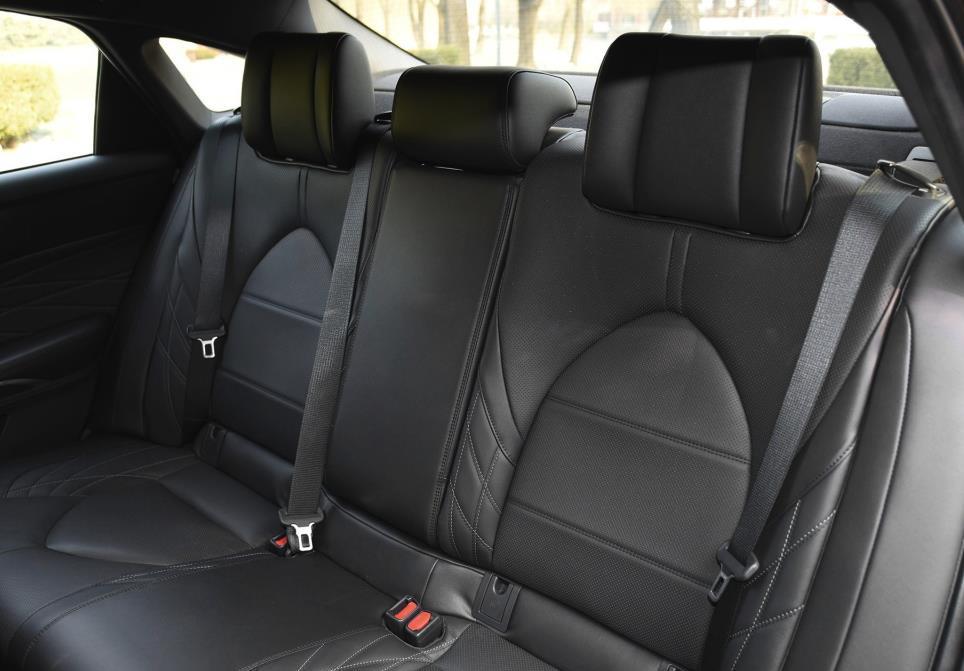 亚洲龙|为什么成功男士都开亚洲龙？是确有实力？亦或是另有原因？