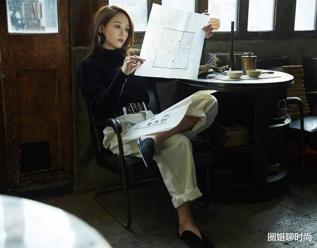 陈乔恩|陈乔恩的约会look，齐肩短发造型超级减龄，少女感一直在线！