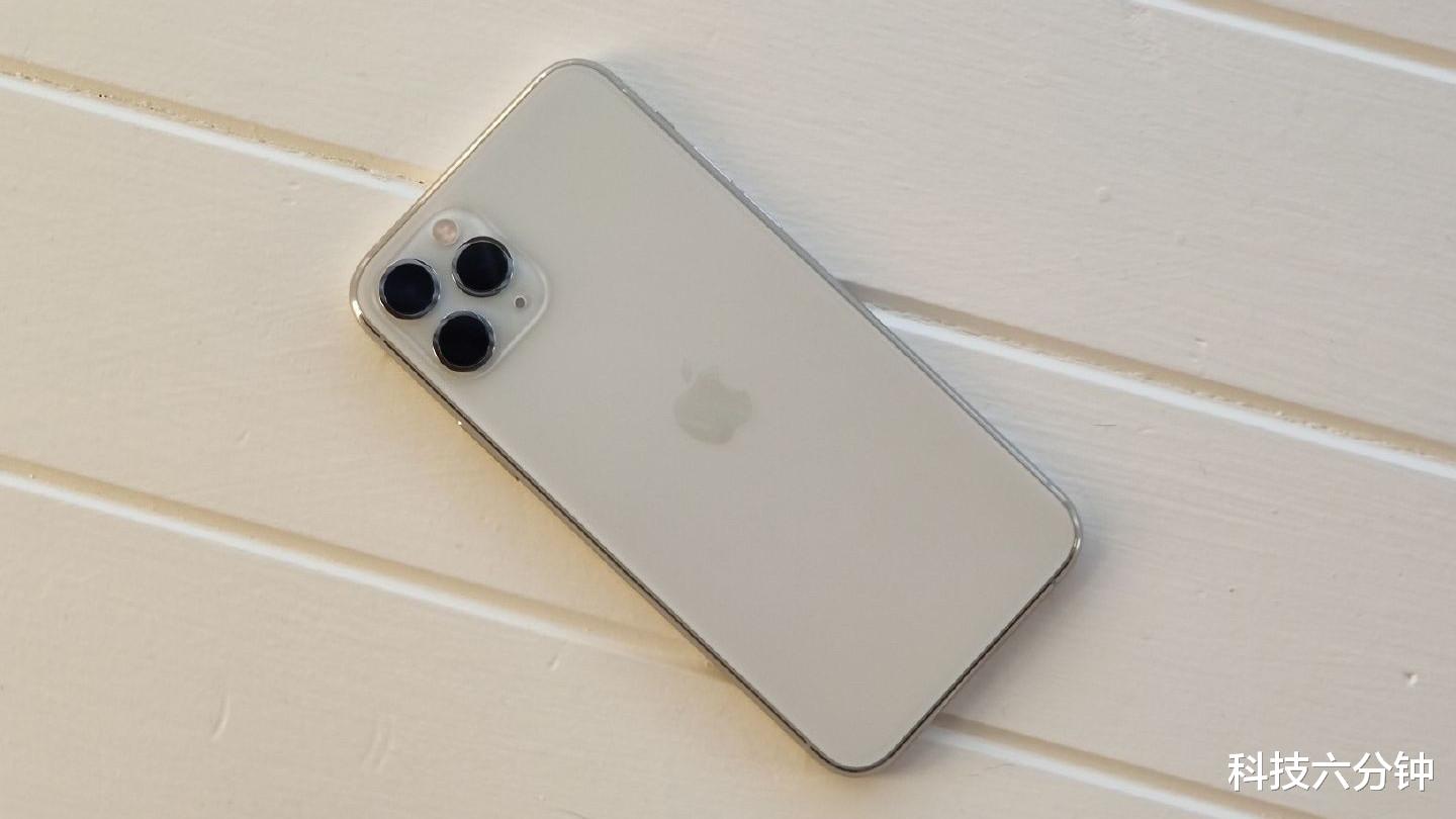 iphone11|库克开始发力，A13仿生芯片+Face-ID大降1671，可惜依旧卖不动