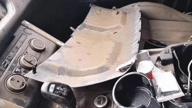 「路虎揽胜」8万买一辆路虎揽胜泡水车，维修工看了不敢相信：你赚大了