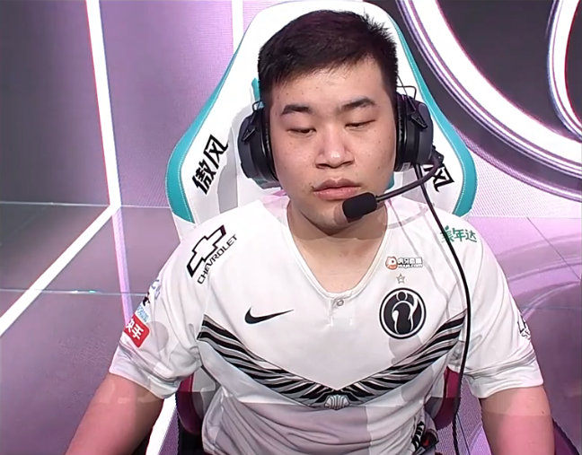 「ig」IG节目效果拉满，三局上场三个辅助，其实海报早已透露！