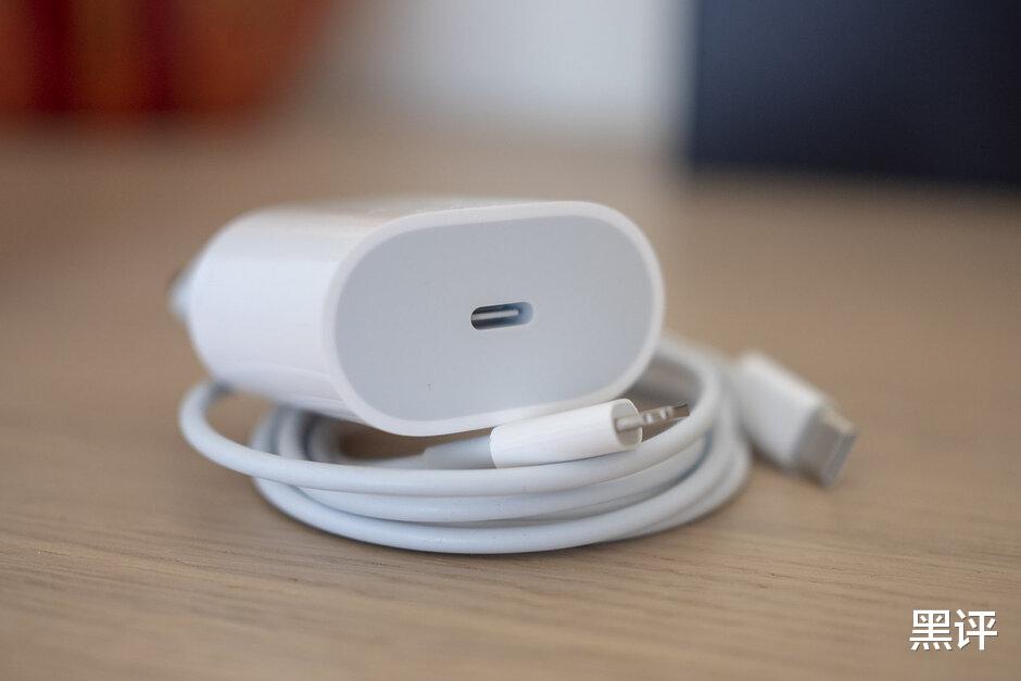 iphone12|iPhone12将在10月13发布，国行5488有戏，新增指纹识别按键