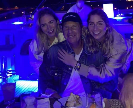 李玟|李玟再传婚变！46岁生日孤独许愿，大16岁富豪老公和继女全缺席