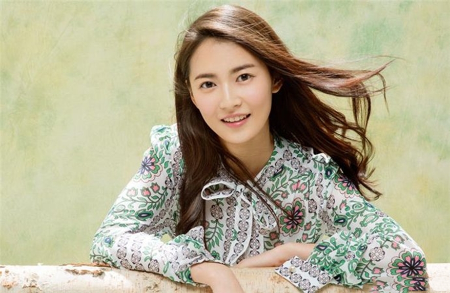 迪丽热巴|唐嫣的接班人是陈钰琪，杨幂的接班人却不是迪丽热巴，竟然是她