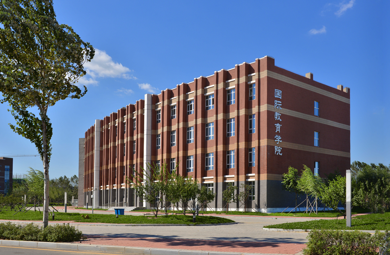 『中国医科大学』曾是国内医科大学的老大，如今连211都不是，收分低，可捡漏！