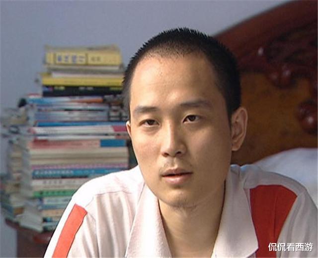 清华大学|高考钉子户4次考上清华北大退学，遭质疑：为赚取奖金的职业考生