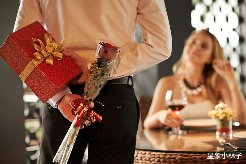 金牛座|11月下旬，金入天蝎，桃花不断，天作之合，恩爱如初的4大星座