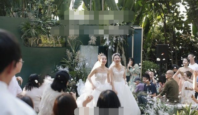 旅行|杨丽萍徒弟跟同性爱人自驾旅行，相爱799天，表白水月：妻，久久