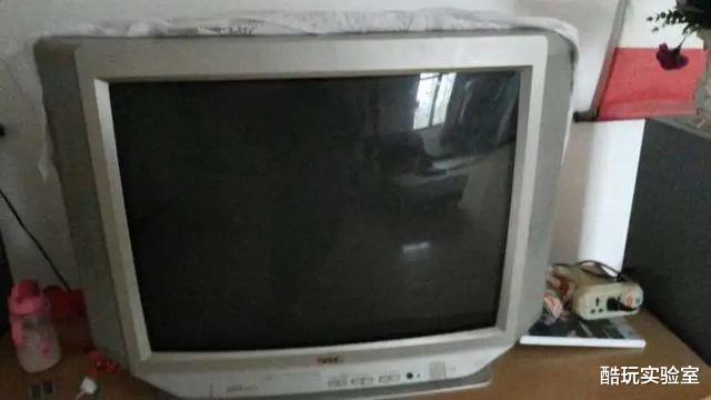 #TCL#蛰伏10年，豪掷1800亿，年轻人都没听过的TCL回来了